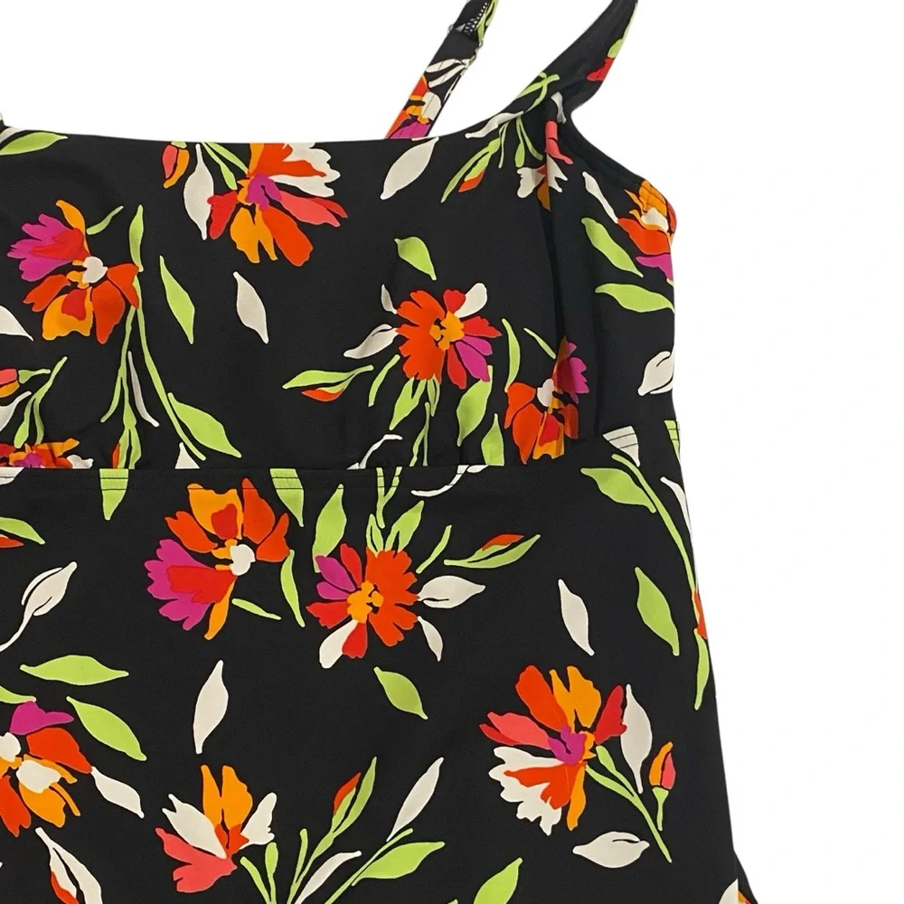 Lands’ End Floral Tankini Top. Like New - Size 12